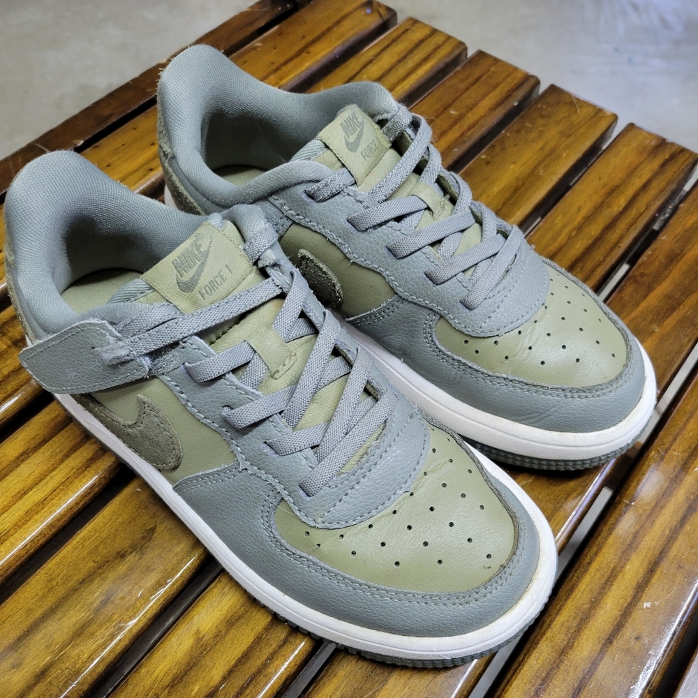 Boys Nike shoes
